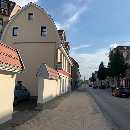City-Apartment Mit Parkplatz & Fahrradraum! Nur 300M Zum Stadthafen Schwerin  Eksteriør billede