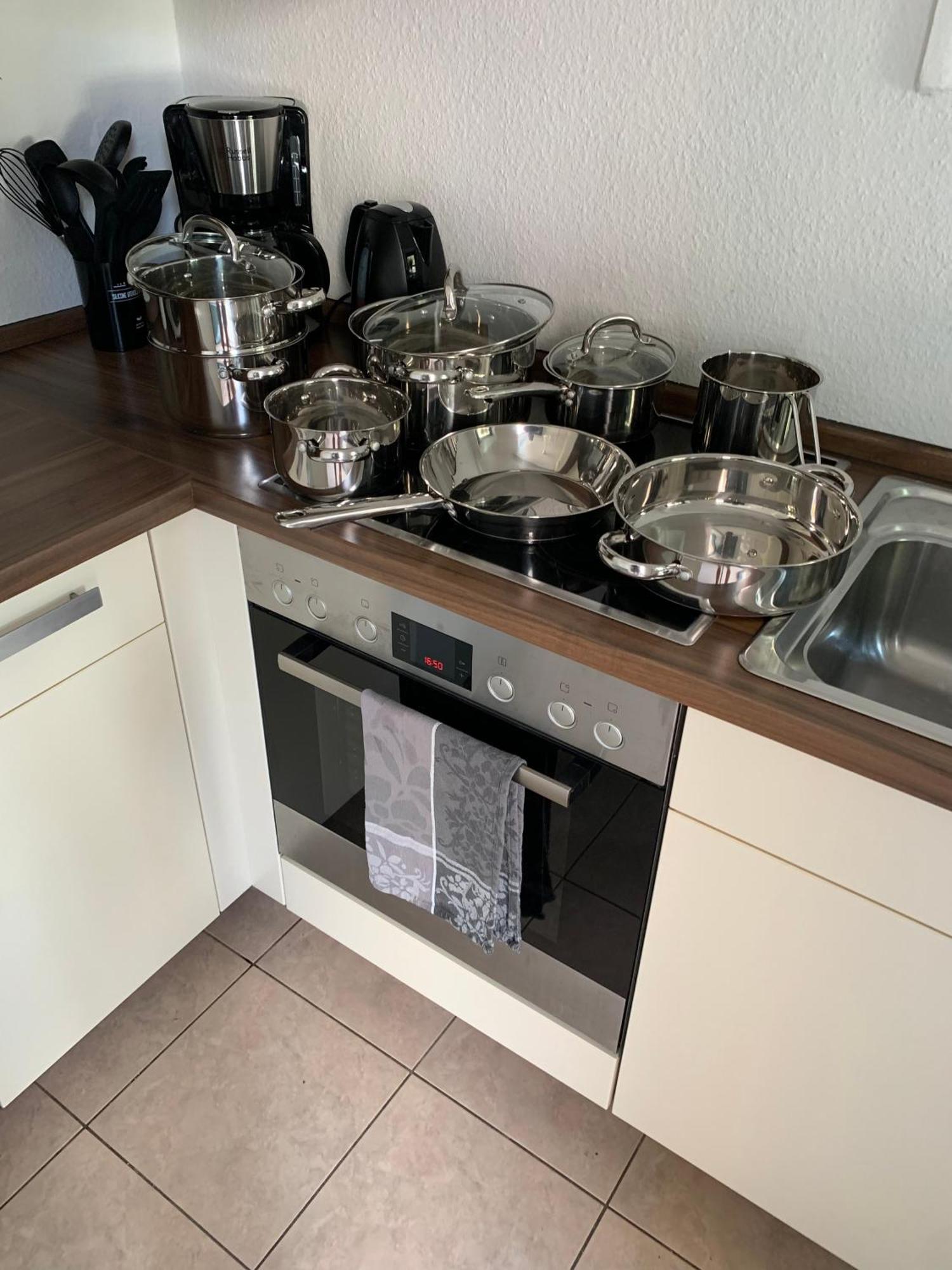City-Apartment Mit Parkplatz & Fahrradraum! Nur 300M Zum Stadthafen Schwerin  Eksteriør billede